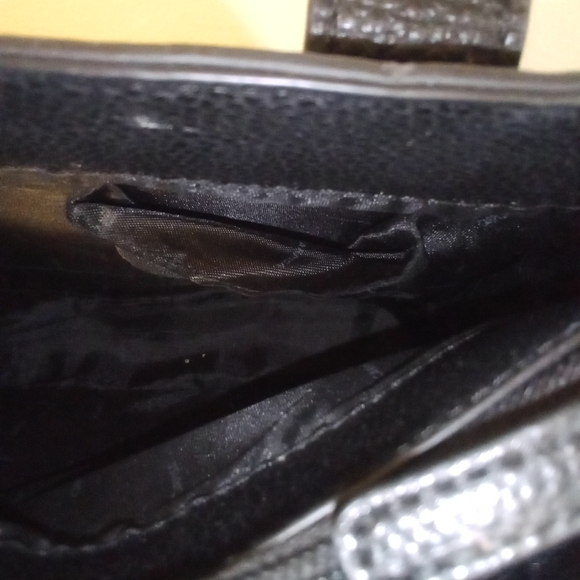 Carpisa Polyester Handbag With Shoulder Strap - Picture 7 of 13